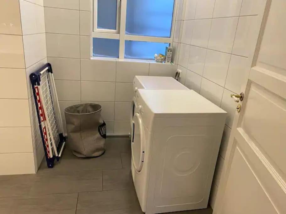 Husavik 2 Bedroom Apartment Екстериор снимка